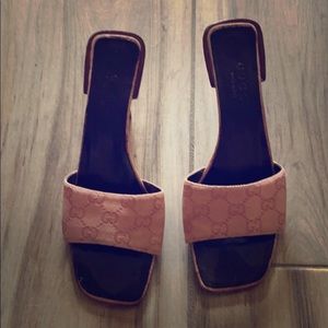 Authentic vintage Gucci shoes 7 1/2